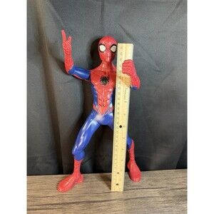 Spider-Man Large Talking 13 inch Action Figure 2020 Hasbro - TESTED- Works!